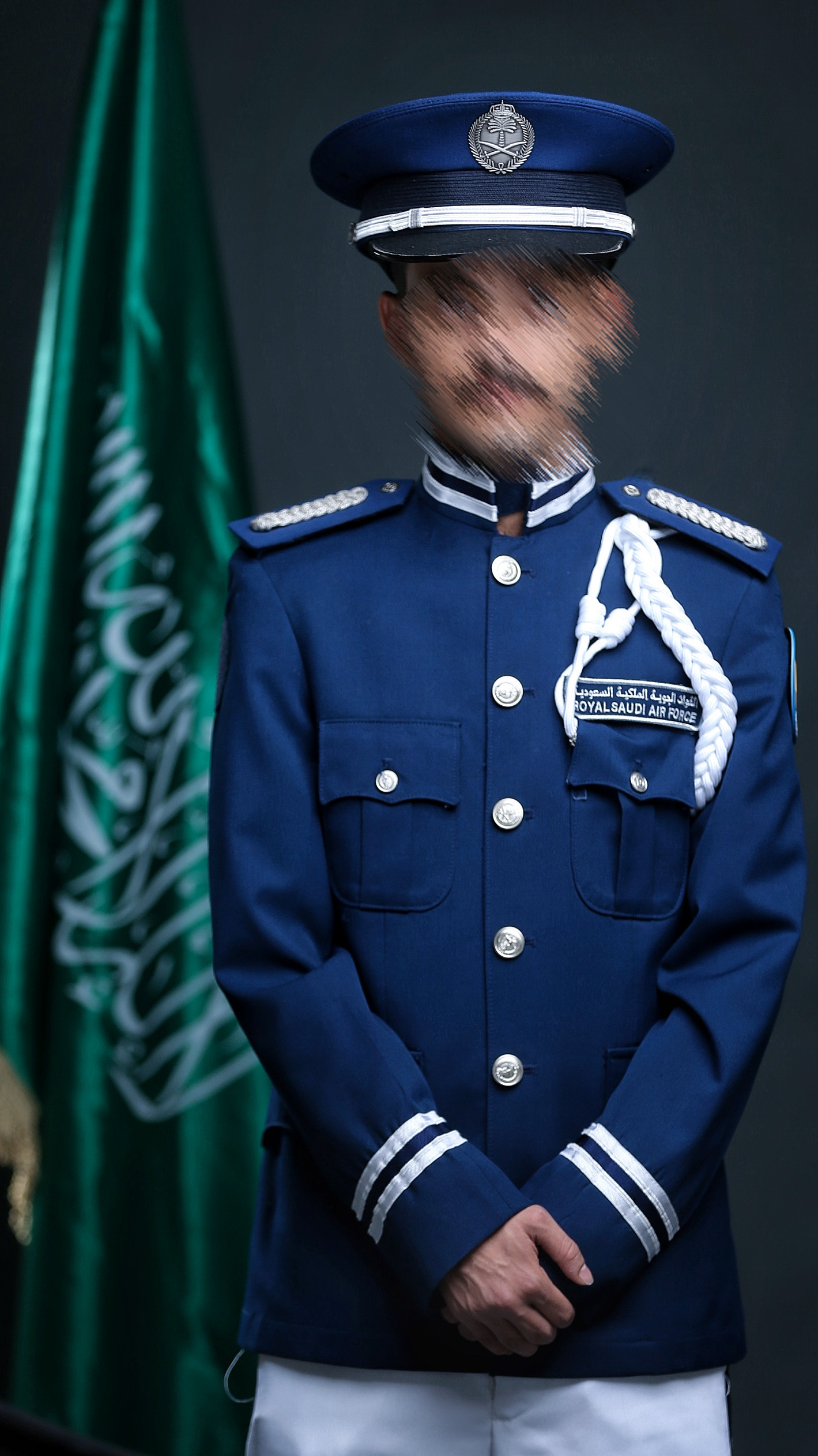 صورة من نماذج صور التخرج العسكري 