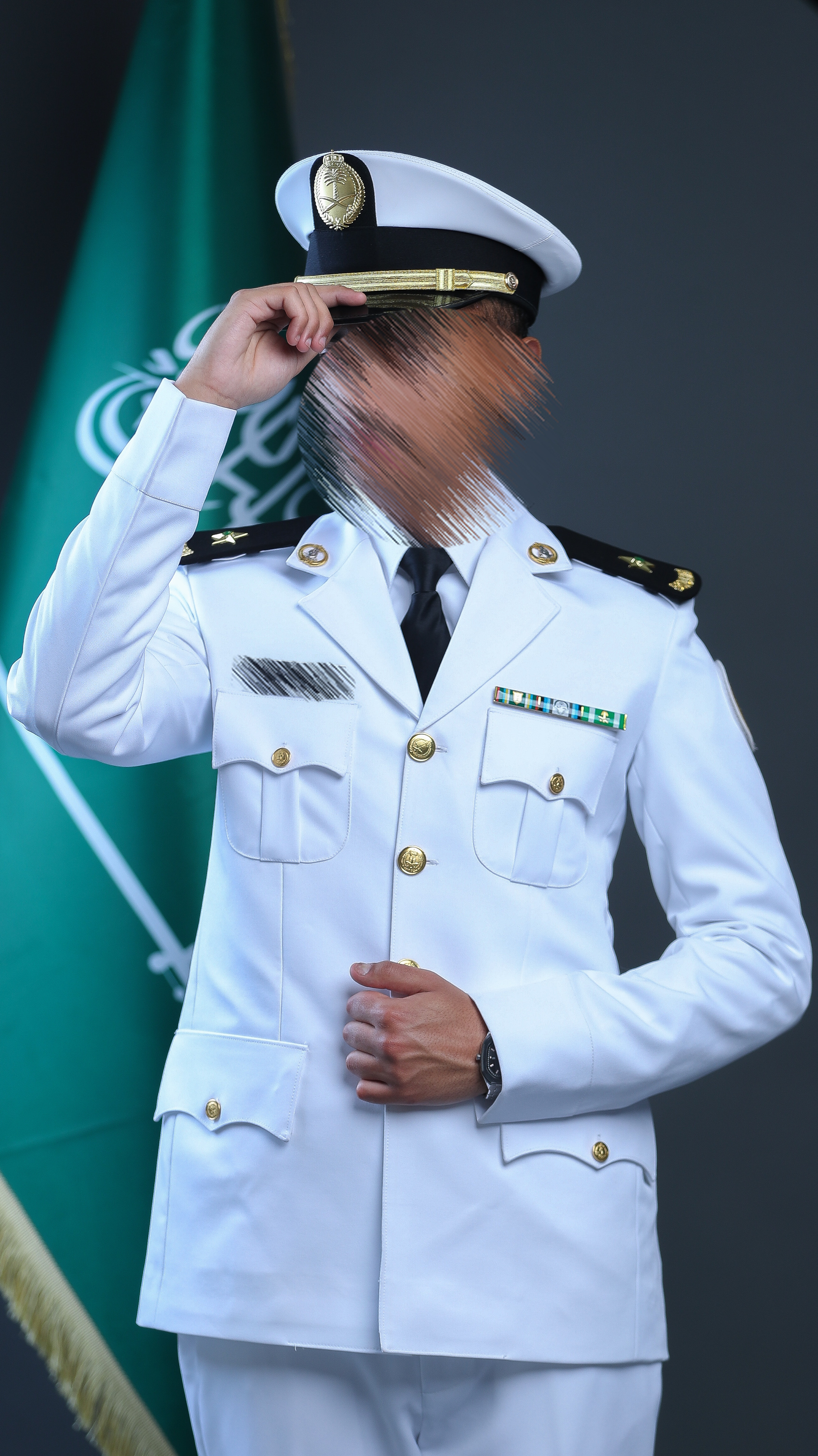 صورة من نماذج صور التخرج العسكري 